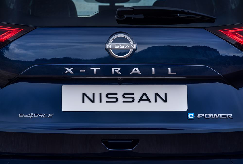 Le crossover familial Nissan X-Trail montre un esprit d'aventure robuste