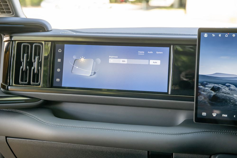 Le SUV Denza Bao 5 hybride rechargeable affiche une autonomie électrique WLTP jusqu'à 90 km