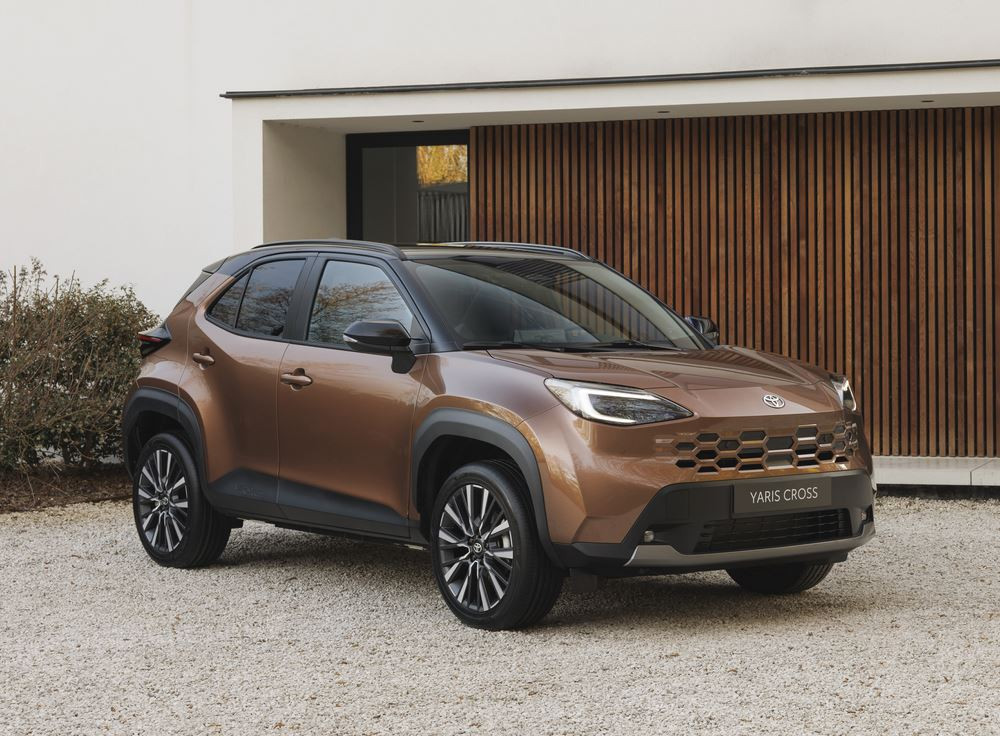 Le SUV urbain Toyota Yaris Cross mis à jour en approche