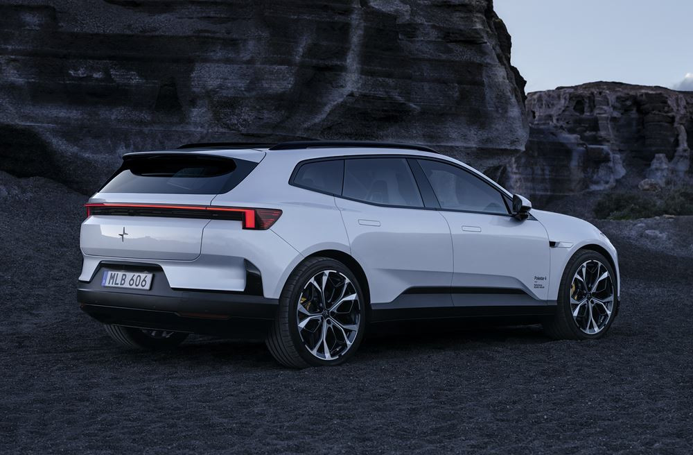 La Polestar 4 SUV électrique offre jusqu'à 630 km d'autonomie WLTP