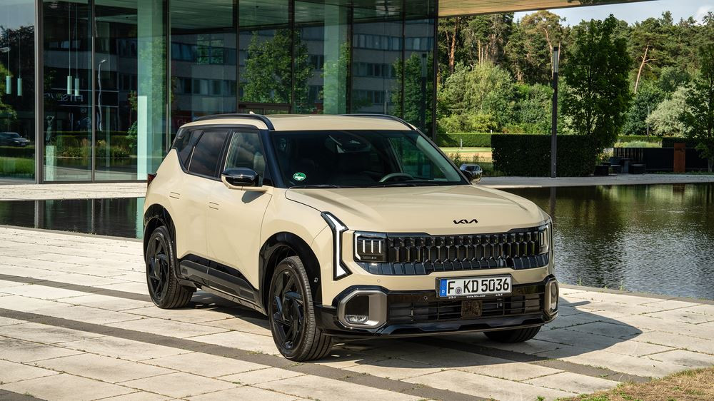 Kia Seltos : un SUV hybride de taille compacte au style robuste