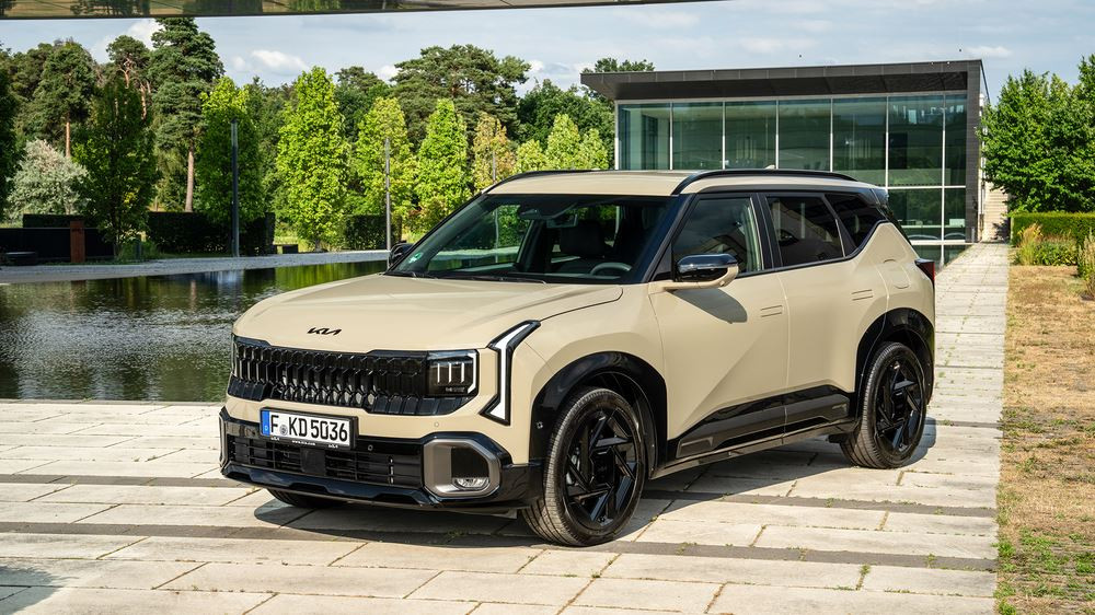 Kia Seltos : un SUV hybride de taille compacte au style robuste