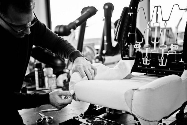 Découvrez en images le making of de la Citroën DS5 White Pearl