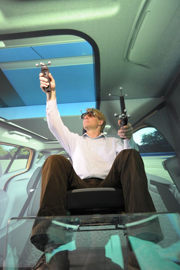 Les ingénieurs Ford testent les futurs modèles Ford en réalité virtuelle