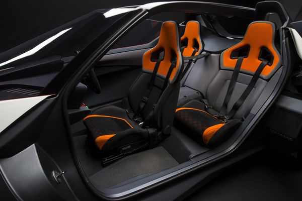 Nissan BladeGlider: un prototype de véhicule électrique hautes performances