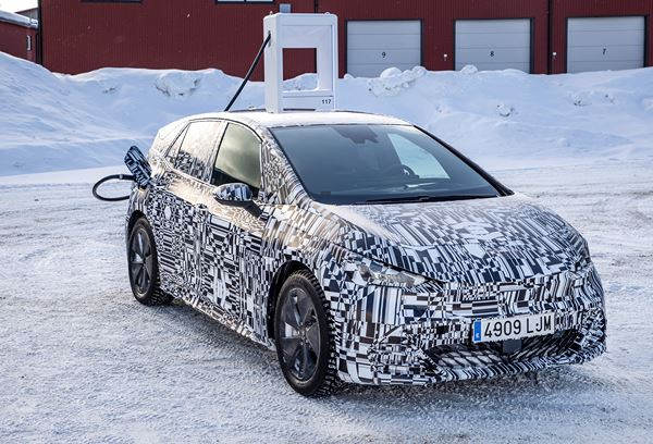 La Cupra Born électrique soumise à plus de 1 000 tests hivernaux jusqu'à moins 30 degrés