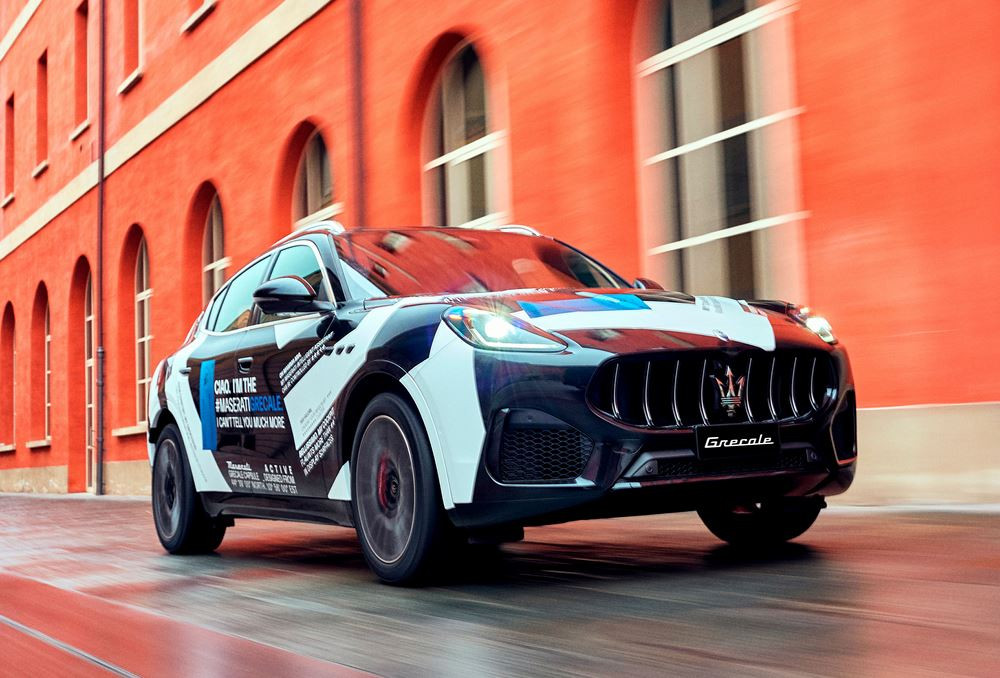Le SUV Maserati Grecale se montre en tenue légèrement camouflée