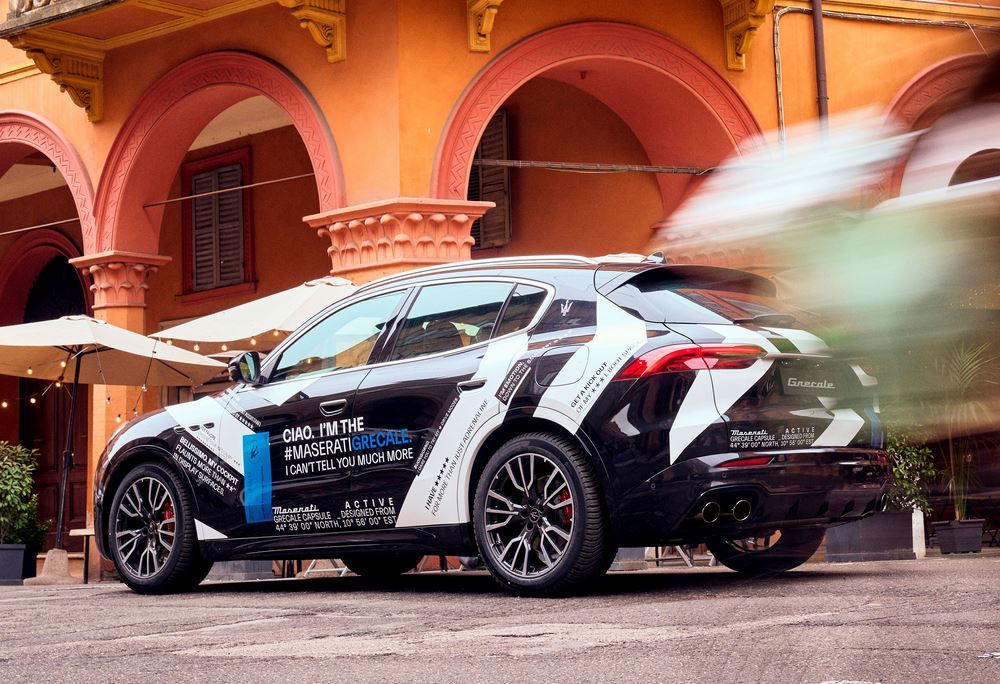 Le SUV Maserati Grecale se montre en tenue légèrement camouflée