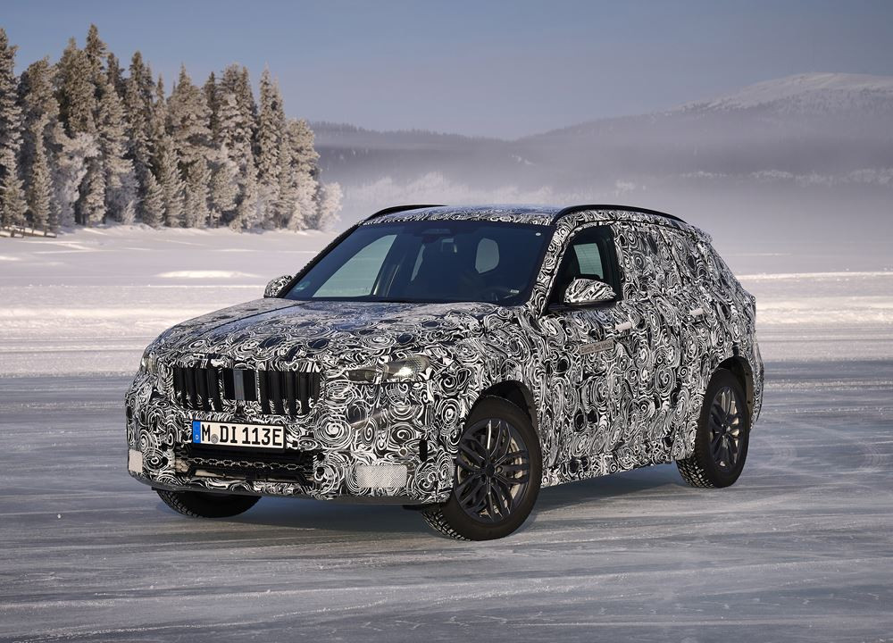 Le SAV BMW iX1 électrique achève ses tests dynamiques hivernaux