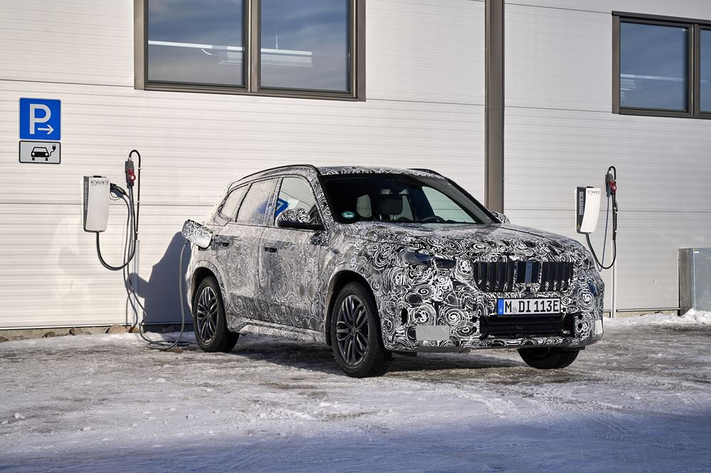 Le SAV BMW iX1 électrique achève ses tests dynamiques hivernaux