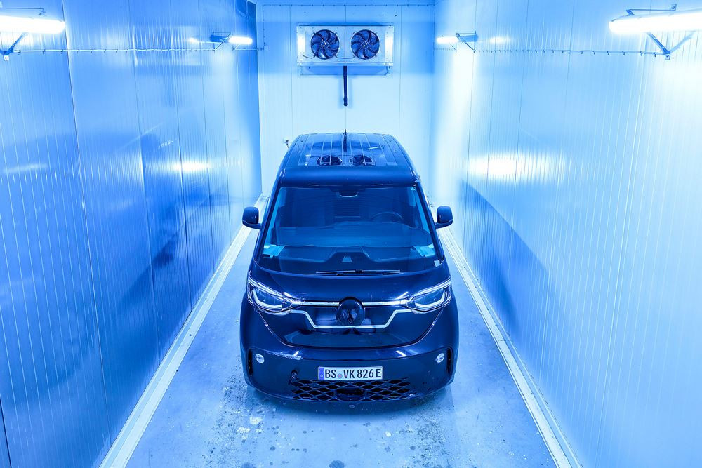 Le combi électrique Volkswagen ID. Buzz se confronte à des tests extrêmes