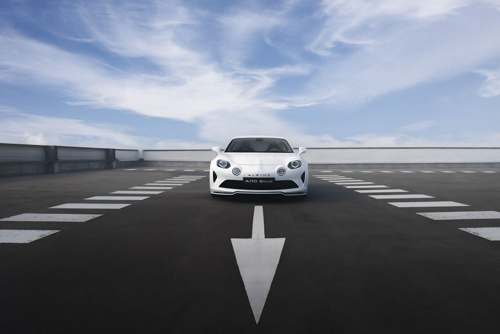 Alpine A110 E-ternité : un prototype de petit coupé électrique découvrable