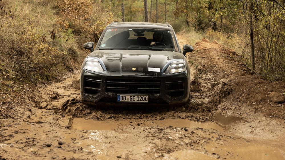 La troisième génération repensée du Porsche Cayenne en phase finale de tests