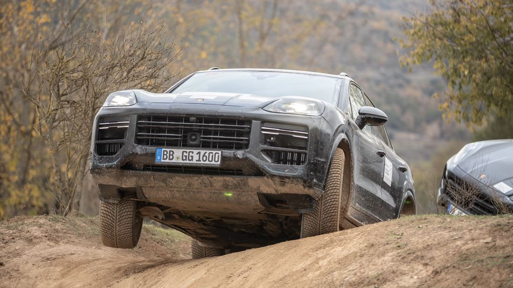 La troisième génération repensée du Porsche Cayenne en phase finale de tests