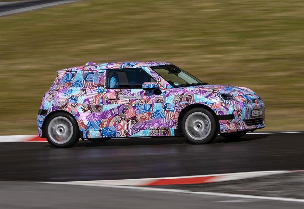 La Mini Cooper Electric revendique un « go-kart feeling » électrique palpitant