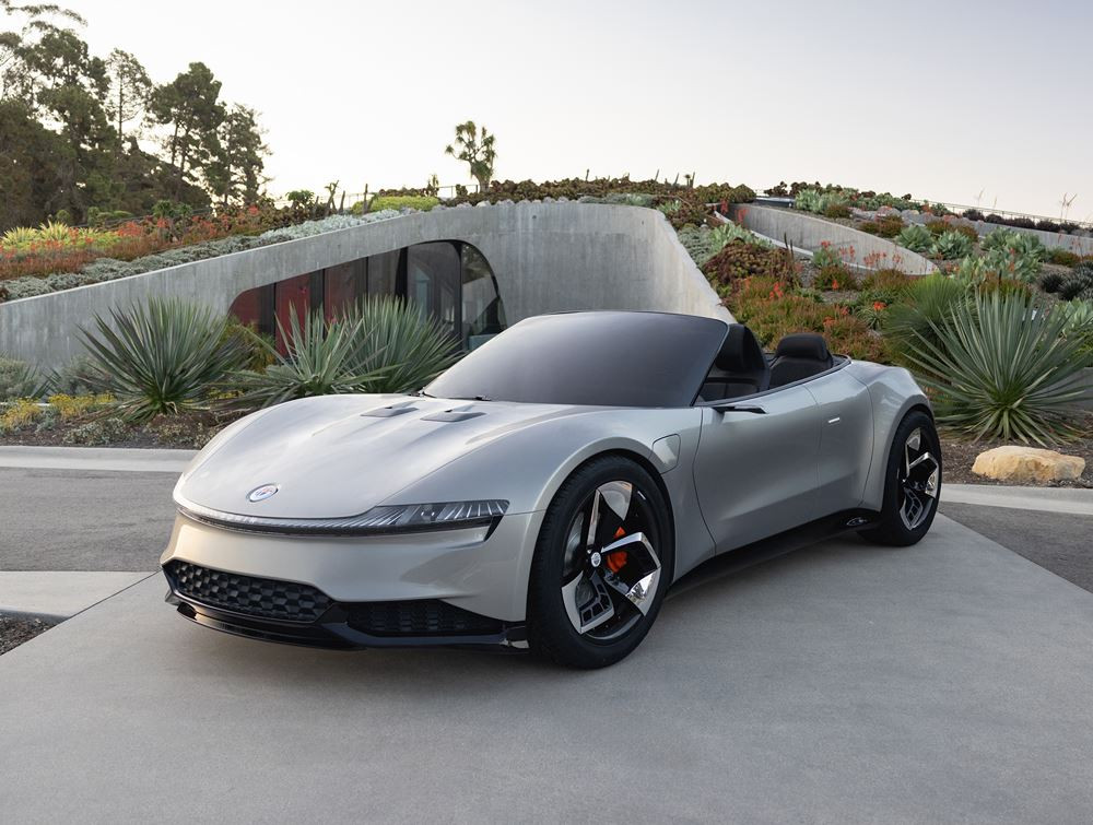 La Super GT Cabriolet Fisker Ronin électrique vise 965 km d'autonomie