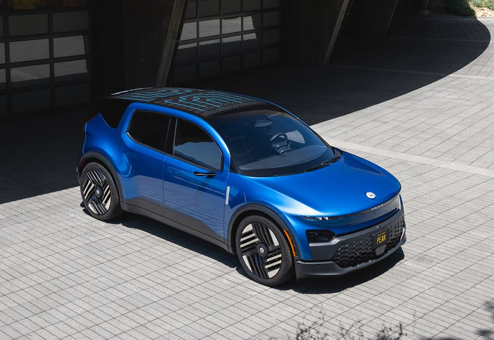 Le crossover électrique compact Fisker Pear revendique une autonomie jusqu'à 560 kilomètres