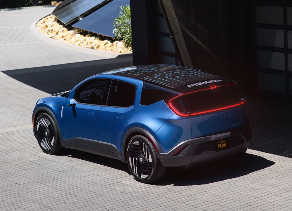 Le crossover électrique compact Fisker Pear revendique une autonomie jusqu'à 560 kilomètres
