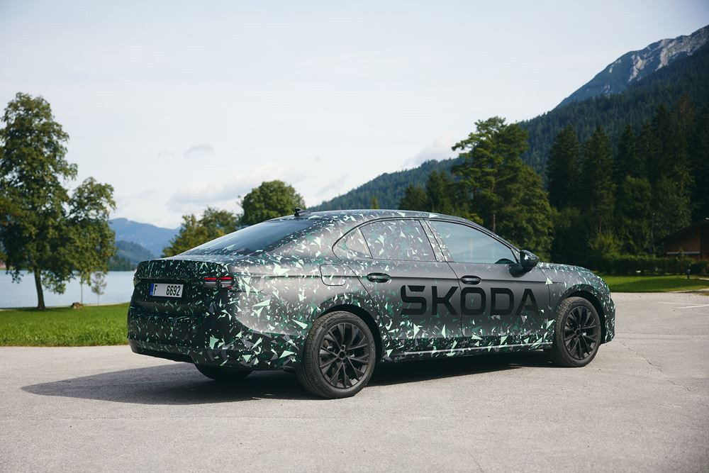 La quatrième génération de la Skoda Superb proposée en carrosserie berline à hayon