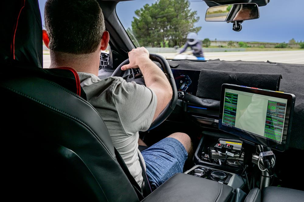 La quatrième génération du BMW X3 finalise ses essais dynamiques