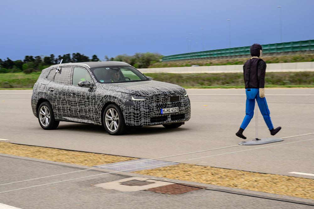 La quatrième génération du BMW X3 finalise ses essais dynamiques