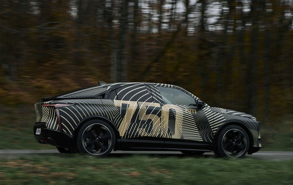 Le futur crossover coupé électrique DS Automobiles annonce une autonomie WLTP de 750 km