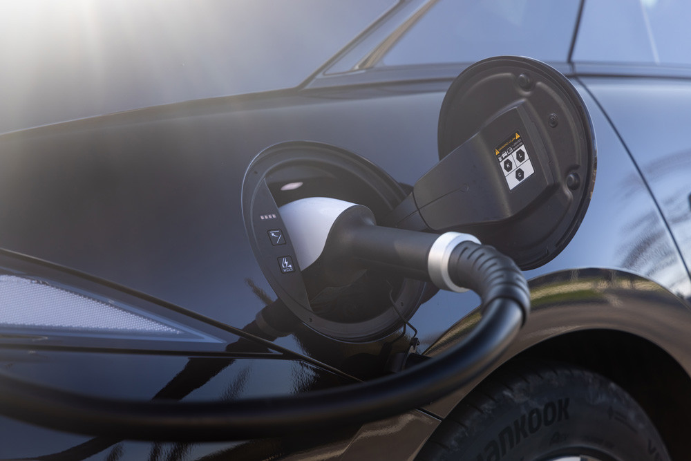 95 755 points de recharge électrique ouverts au public en France (03/2023)
