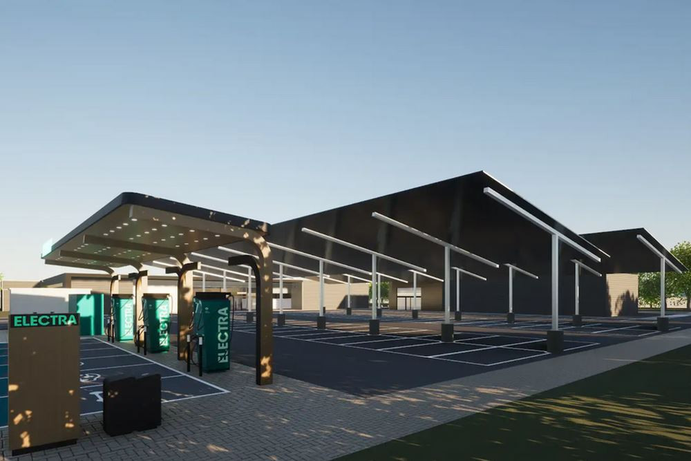 Une station de recharge permettant de recharger un véhicule électrique avec de l'énergie solaire
