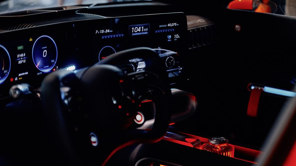 Le concept AMG GT XX franchit la limite des 1 000 kW de puissance de charge