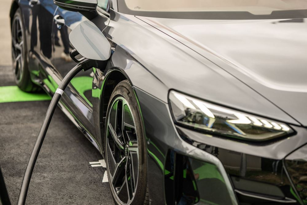 Une brique d'IA proactive pour augmenter la fiabilité des bornes de recharge de véhicules électriques