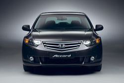 Honda présente à Genève sa nouvelle berline familiale, la Honda Accord