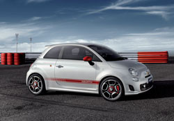 Fiat présente la 500 Abarth en première mondiale à Genève