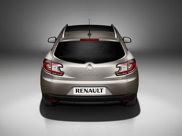 Renault présente la nouvelle Renault Megane Estate à Genève
