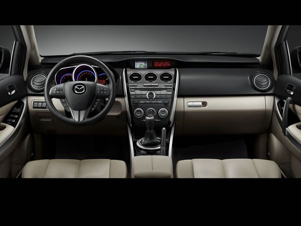 Mazda présente la version restylée du Mazda CX-7