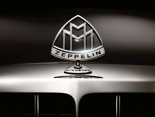 Une Mayback Zeppelin à Genève
