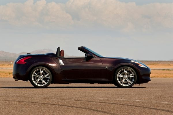 Premier pas à New-York pour le Nissan 370Z Roadster