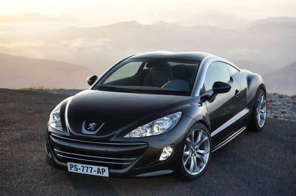 La nouvelle Peugeot RCZ dévoilée à Francfort