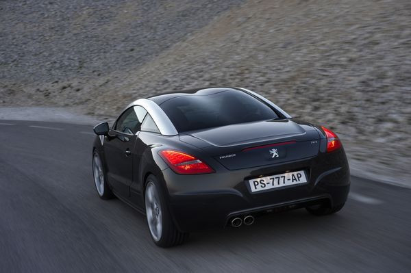 La nouvelle Peugeot RCZ dévoilée à Francfort