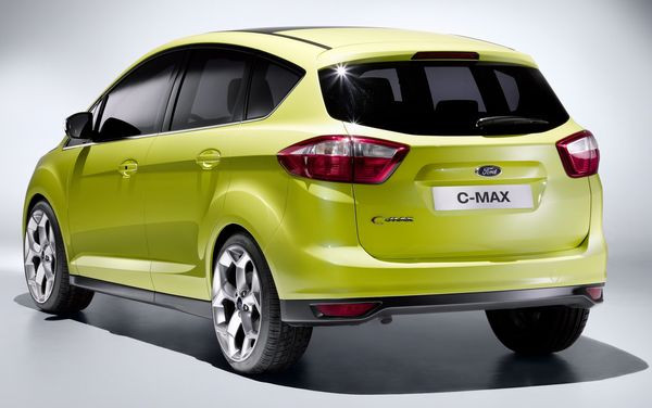 Ford dévoile le nouveau Ford C-Max