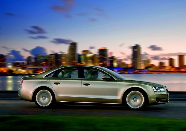 Audi dévoile la nouvelle génération de l’Audi A8