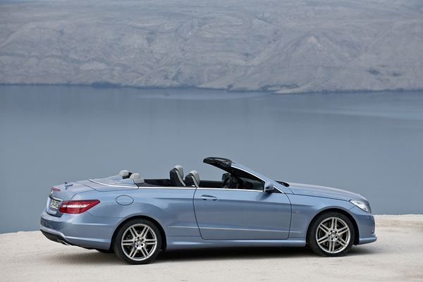 Première sortie officielle de la nouvelle Mercedes Classe E Cabriolet au salon de Détroit
