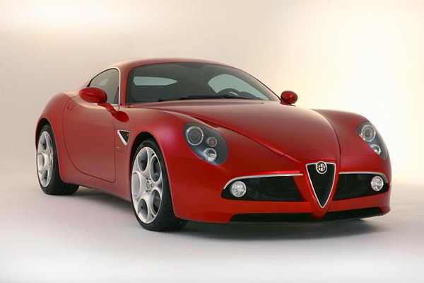 Alfa Romeo retrace ses 100 ans au salon Rétromobile