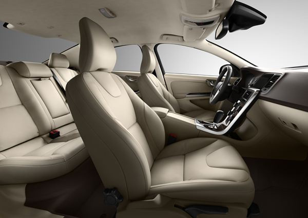 Volvo dévoile la nouvelle S60