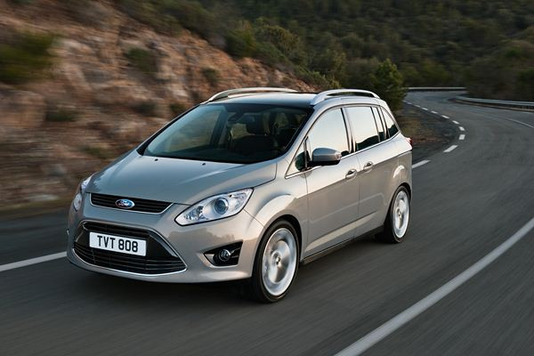 Ford présente le nouveau C-Max à Genève