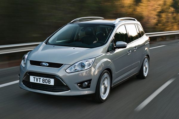 Ford présente le nouveau C-Max à Genève