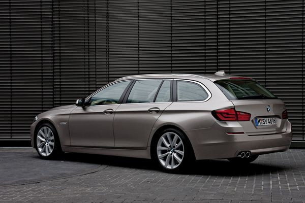 BMW présente la nouvelle Série 5 Touring