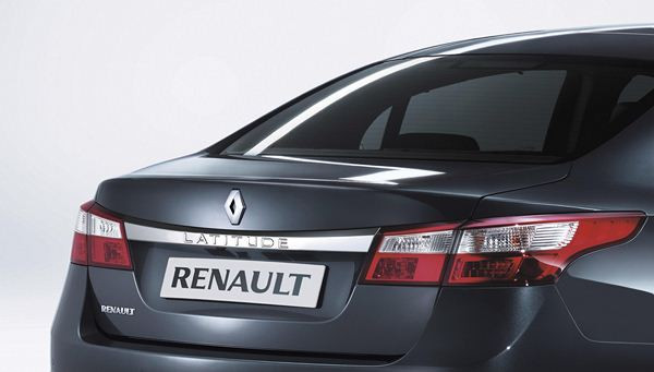 Renault dévoile la Latitude