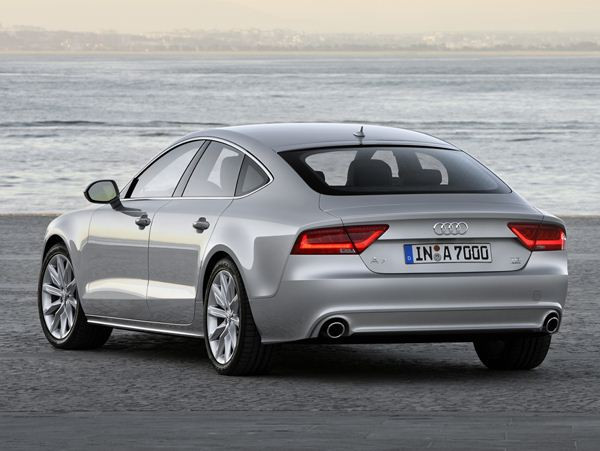 Première mondiale à Paris pour le nouveau coupé cinq portes A7 Sportback d'Audi
