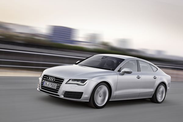 Première mondiale à Paris pour le nouveau coupé cinq portes A7 Sportback d'Audi