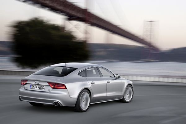 Première mondiale à Paris pour le nouveau coupé cinq portes A7 Sportback d'Audi